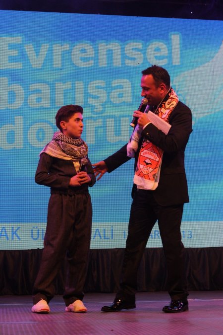 Adana'da Türkçe Olimpiyatları coşkusu