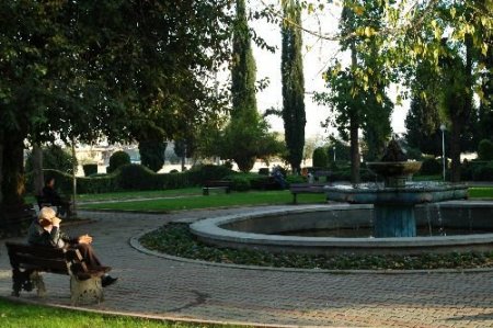 Adana'da Yazdan Kalma Günler Yaşanıyor