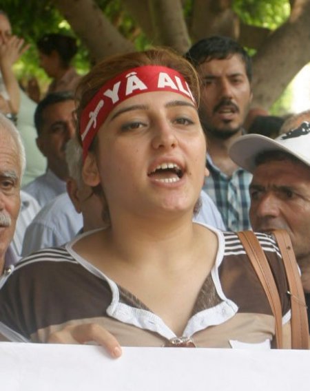 Adana'daki Aleviler Sürgü'deki Olaya Tepki Gösterdi