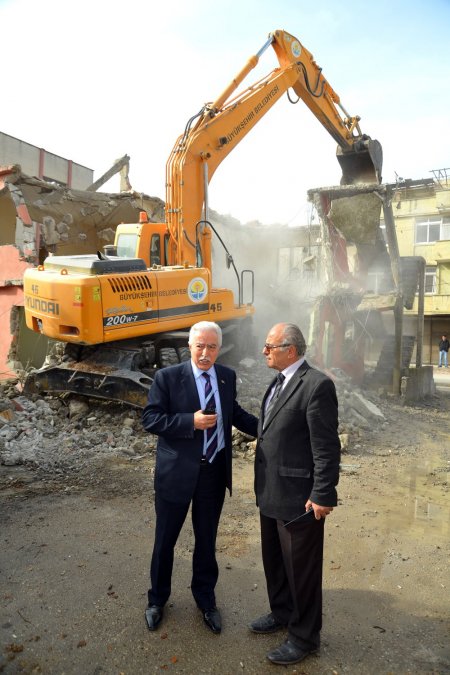 Adana’nın kuzeyi ile güneyi birbirine bağlanıyor