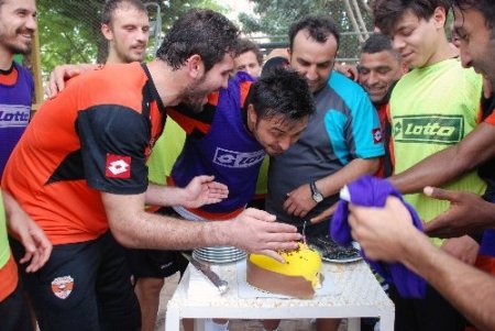 Adanaspor, Denizlispor'u puansız göndermek istiyor