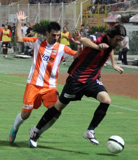 Adanaspor: 2 - TKİ Tavşanlı Linyitspor: 2