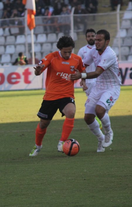 Adanaspor: 3 - Karşıyaka: 2