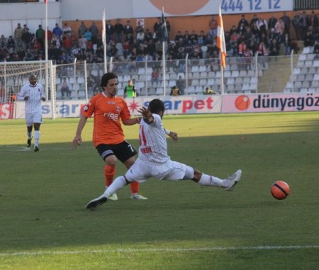 Adanaspor: 3 - Karşıyaka: 2