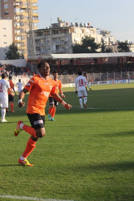 Adanaspor: 3 - Karşıyaka: 2