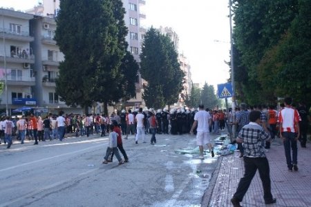 Adanaspor-Manisaspor maçının ardından olay çıktı