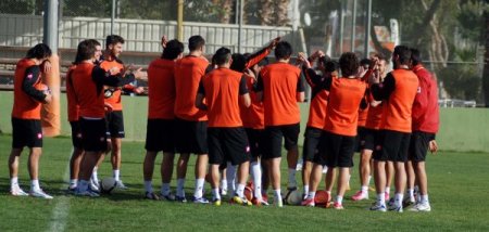 Adanaspor'da neşeli antrenman