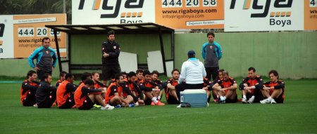 Adanaspor'da sakat ve cezalı oyuncuların çokluğu can sıkıyor