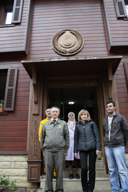 Adanın eşsiz koleksiyonuna rağbet yok (Özel)