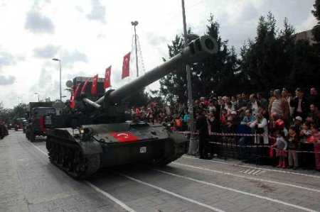 Adapazarı'nda Cumhuriyet Coşkusu
