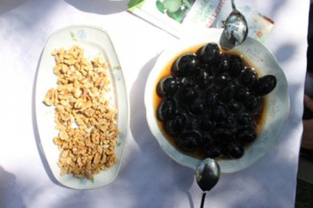 Adilcevazlılar cevizin bütün nimetlerinden faydalanıyor