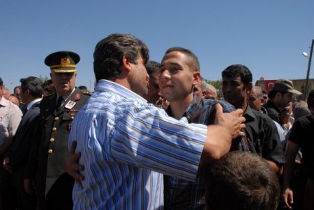 Adıyaman şehidini tekbirlerle uğurladı