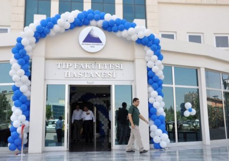 Adıyaman Tıp Fakültesi Hastanesi İlk Hastalarına Hizmet Verdi