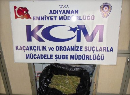 Adıyaman'da 3 Kilogram Esrar Ele Geçirildi, 4 Kişi Gözaltına Alındı