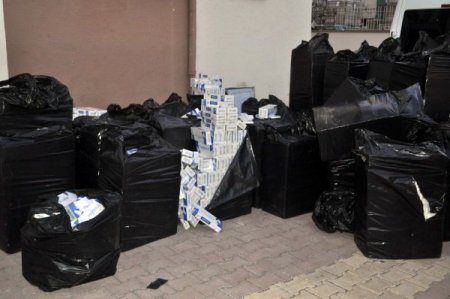 Adıyaman’da 5 Bin Karton Sigara Ele Geçirildi