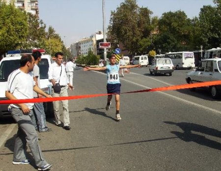 Adıyaman'daki 29 Ekim Koşusu Büyük İlgi Gördü