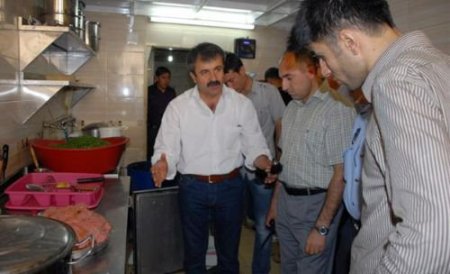 Adıyaman'daki Dönerciler Ve Çiğ Köfteciler Sürekli Denetlenecek