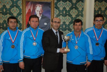 Adıyamanlı işitme engelli sporcular Türkiye ikinicisi oldu