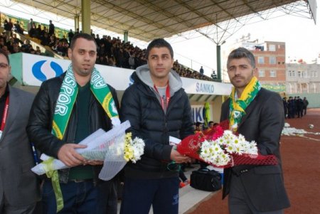 Adıyamanspor Teknik Direktörü Mehmet Gönülaçar: Bu taraftar ile ligde kalırız