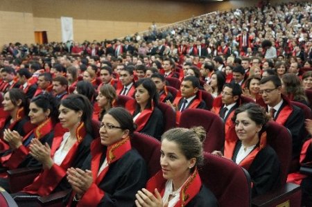 Adli-idari 775 hakim ve savcının görev yerleri kura ile belirlendi