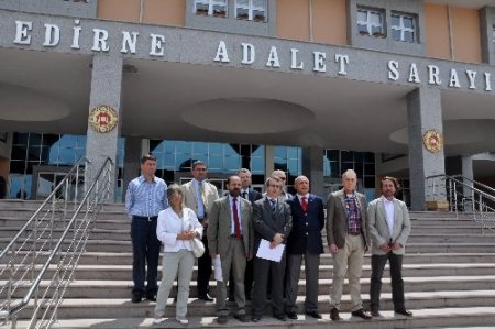 Adli Tıp Hocası Altun: Çocukları zorla muayene etmemekten yargılanıyorum