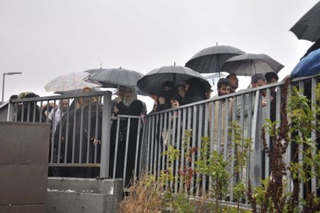 Adliye önünde toplanan binlerce kişi, 'Cübbeli'ye destek verdi