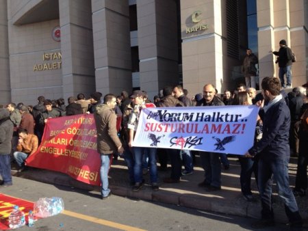 Adliyede avukat-polis gerginliği