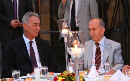 Adnan Polat: Kulüpten Maddi Manevi Menfaat Sağlayan Lisecilerden Kurtulmalıyız