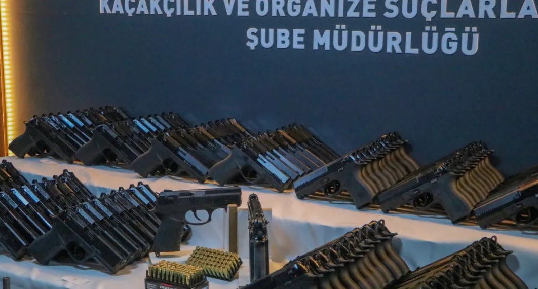 adsiz1-038.jpg