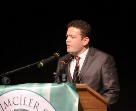 AES Başkanı: Öğretmenlerin de istedikleri kıyafetle derse girmesini istiyoruz