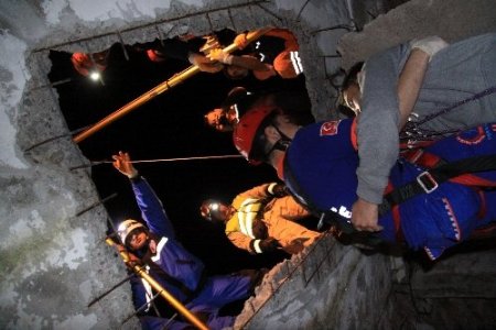 AFAD’ın deprem tatbikatı Yunanları hayran bıraktı