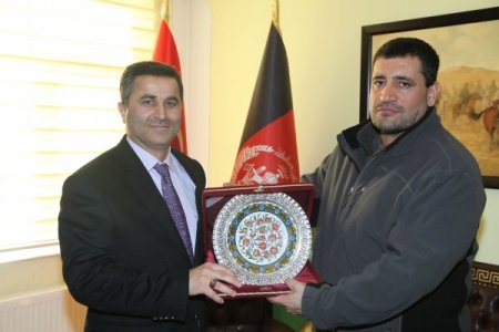 Afgan-Türk okullarına