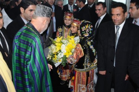 Afganistan Cumhurbaşkanı Karzai, Sivas'ta