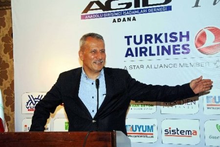 ‘Afrika’ya gitmeyi düşünmeyen iş adamı küçük kalmaya mahkumdur’
