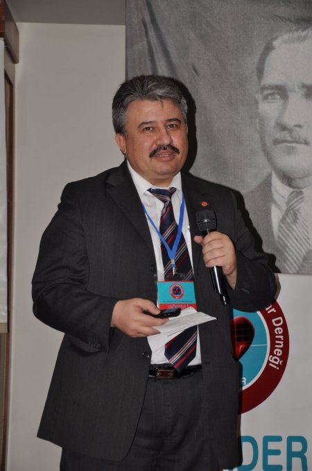 Afrika'ya gönüllü giden doktorlar ödüllendirildi