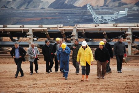 Afşin Elbistan kömür havzasında madenciler gününü kutladı
