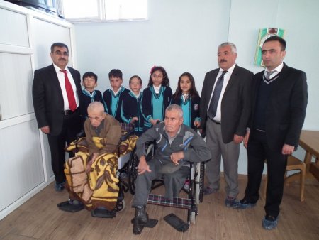 Afşin Mustafa Kemal İlkokulu'ndan yaşlılara destek