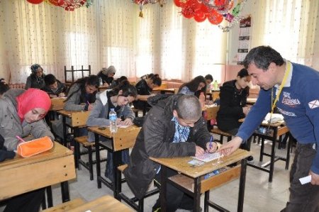 'Afyon Efendimizin Nurlu Hayatını Okuyor' sınavına 24 bin başvuru