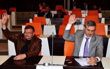 Afyon OSB Başkanı Yeşilay ve yönetimi güven tazeledi