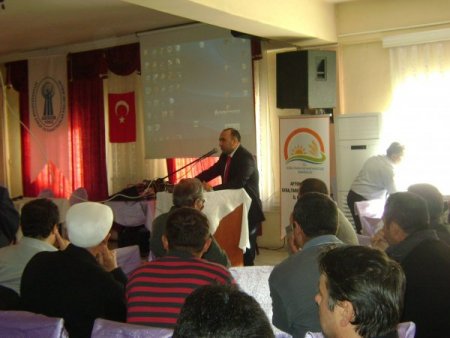 Afyon’da ekmek, artık meyve seçer gibi elle mıncıklanarak alınmayacak