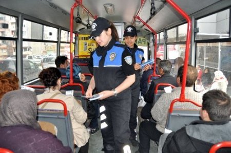 Afyonkarahisar polisi kahvehanalerde dolandırıcılık yöntemlerini anlatacak