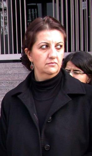Ağar'ın Yargılandığı Davada Mahkeme, Eski Dtp'li Buldan'a Belgeleri Hazırlaması İçin Süre Verdi