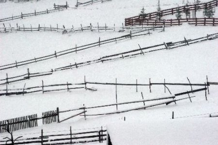 Ağır Kar Yağışı Avrupa'da Hava Ve Karayollarını Vurdu, Ulaşım Durma Noktasında