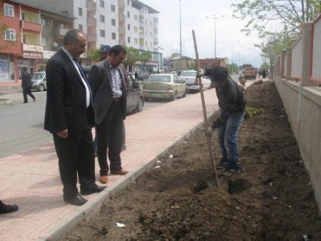 Ağrı Belediyesi yaz dönemi çalışmalarına hız verdi