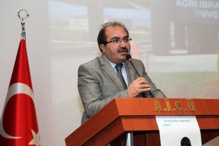 Ağrı İbrahim Çeçen Üniversitesi'nde down sendromu konuşuldu