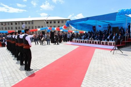 Ağrı İbrahim Çeçen Üniversitesi’nde Toplu Temel Atma Töreni