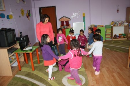 Ağrı'da dezavantajlı çocuklar için okul öncesi eğitim projesi başladı