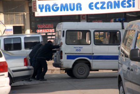 Ağrı'da Hava Sıcaklığı Sıfırın Altında 24 Dereceyi Gördü