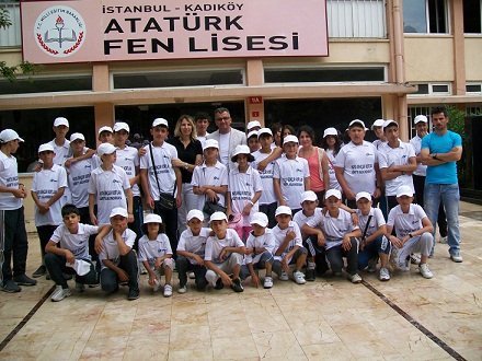 Ağrılı Minik Tenisçiler İstanbul'u Gezdi
