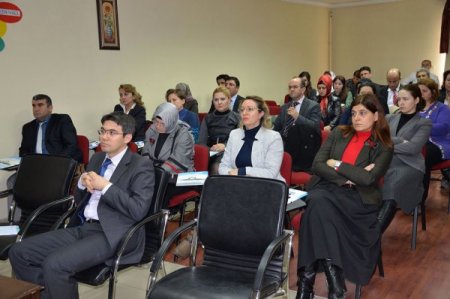 AGÜ’den Sağlık Müdürlüğü personeline seminer